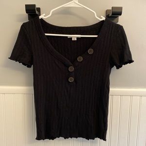 Short sleeve , light black sweater ,xs American eagle , never worn